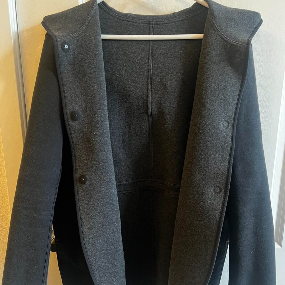 Lululemon oversized reversible jacket w/ large hood